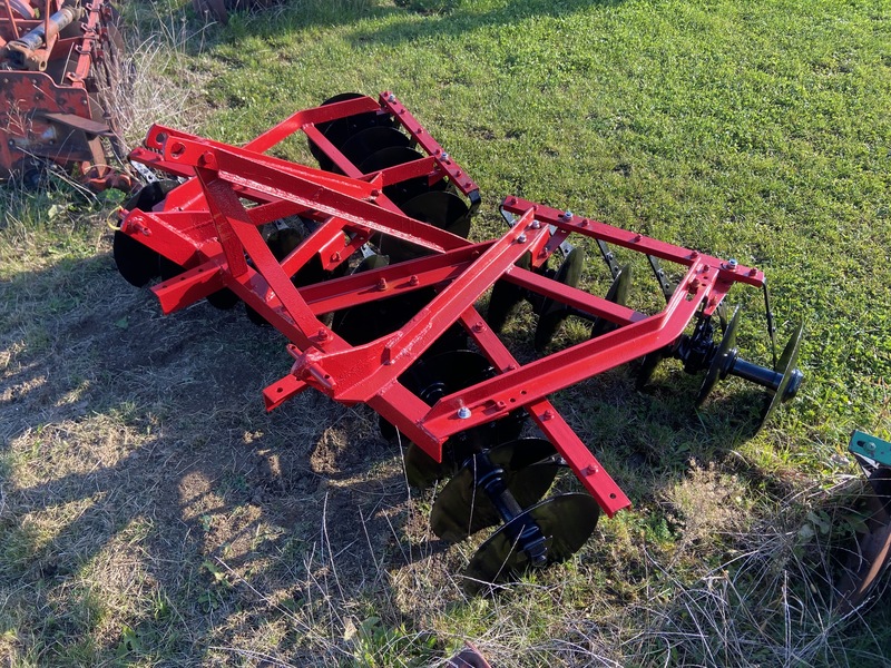 Tillage - Discs  5' Disc - 3PTH Photo